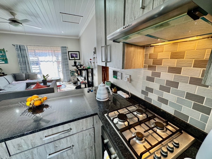 3 Bedroom Property for Sale in Lifestyle Estate North West